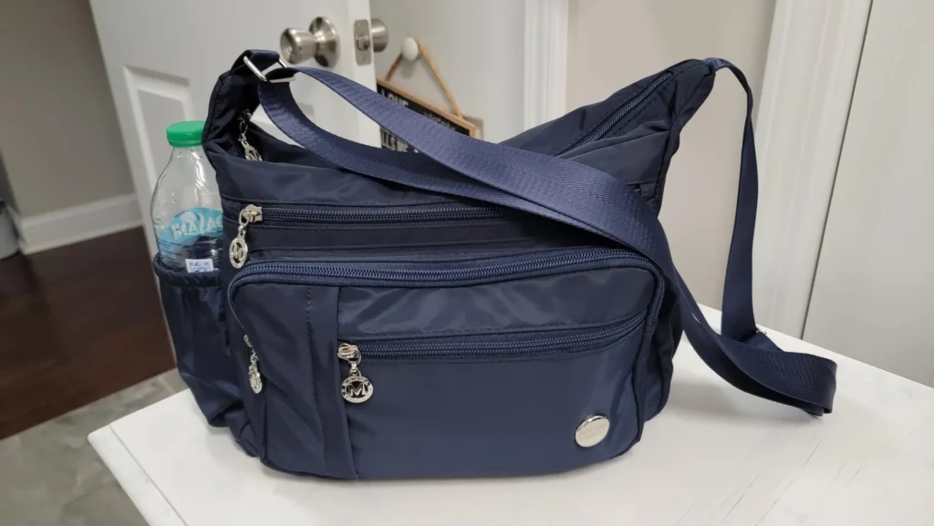 The 5 Best Stylish Women’s Handbags to Elevate Your Look: Essential Reviews 11 The 5 Best Stylish Women’s Handbags to Elevate Your Look: Essential Reviews