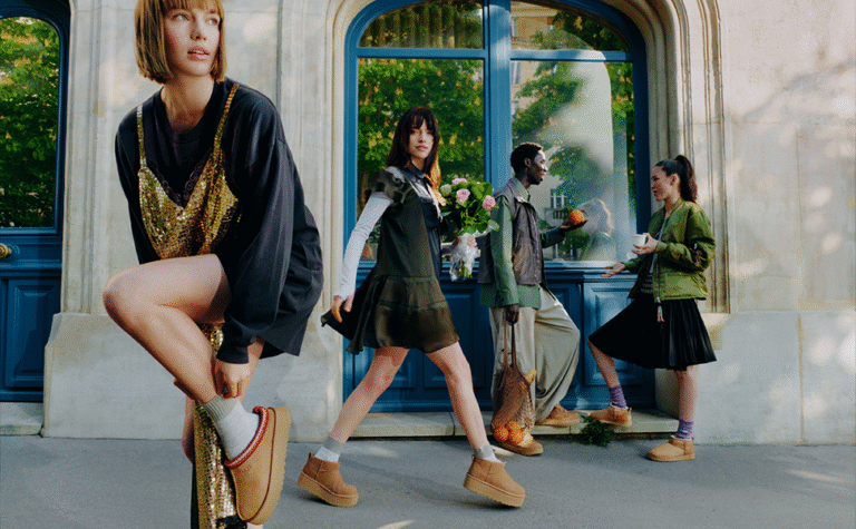 UGG Ultra Mini - Shoes